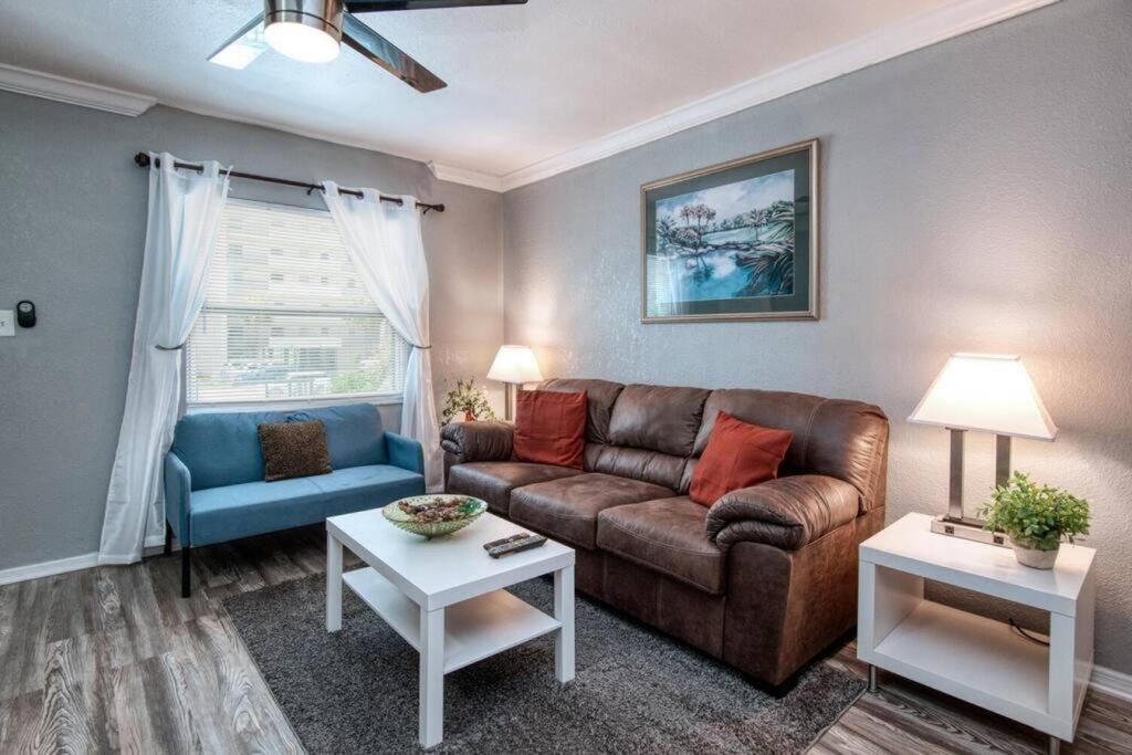 Sunset Beach Suites Of Madeira Beach! Pet Friendly Summer Getaway! Steps To Beach! - Suite 10 St. Pete Beach Exterior photo